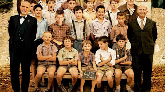 Gérard Jugnot révèle avoir tourné une partie du film Les Choristes… en slip !