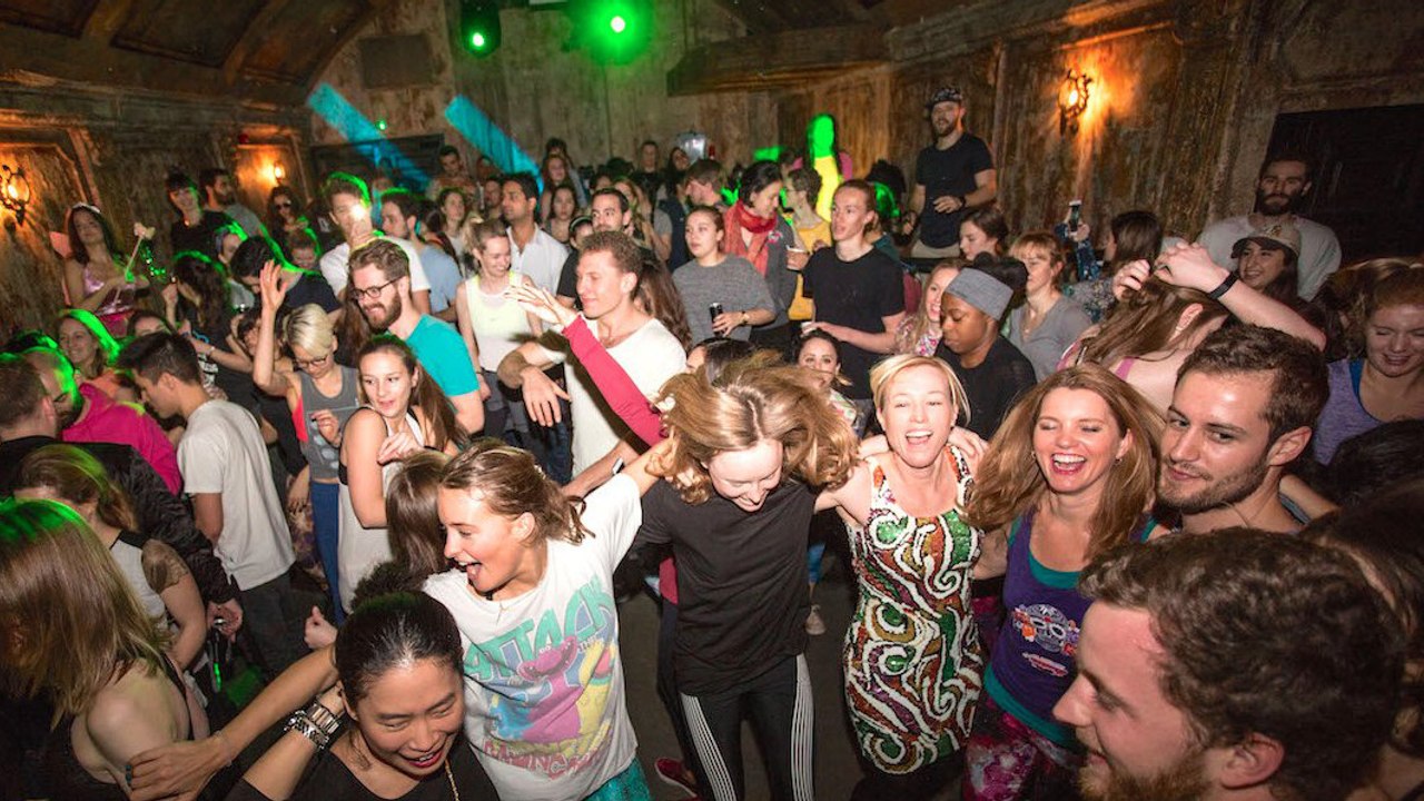 Soirées vegans et sans alcool, la nouvelle tendance ?