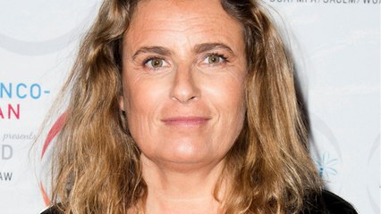 VOICI : Liza Azuelos (I Love America) : pourquoi elle avait une relation compliquée avec sa mère Marie Laforêt