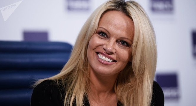 Pamela Anderson : son cliché pour célébrer sa nouvelle vie