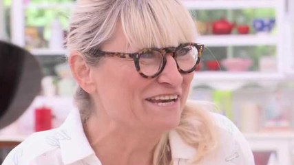 Christine Bravo tente d'acheter le jury du Meilleur Pâtissier