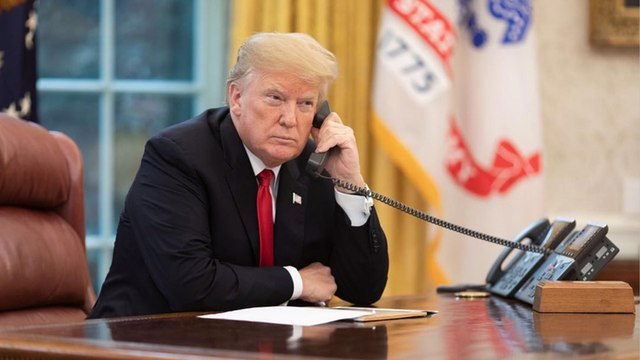 Gilets jaunes : Donald Trump s'en prend de nouveau à Emmanuel Macron