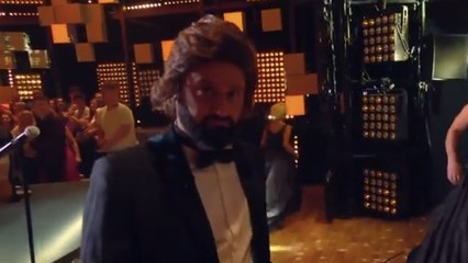 TPMP : Cyril Hanouna parodie Lady Gaga et Bradley Cooper