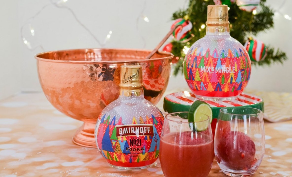 Smirnoff lance sa déco boules de Noel remplies de vodka !