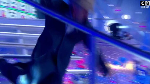 VIDEO - La chute très violente de Franz-Olivier Giesbert sur le plateau des Terriens du Dimanche