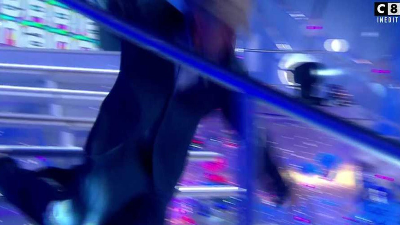 VIDEO - La chute très violente de Franz-Olivier Giesbert sur le plateau des Terriens du Dimanche