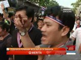 Penunjuk perasaan berhimpun di Bangkok