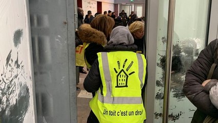 200 SDF réquisitionnent un immeuble parisien pour dénoncer l'important nombre de logements vacants