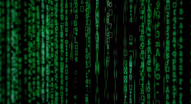 Des logiciels espions installés sur les téléphones de milliers de touristes