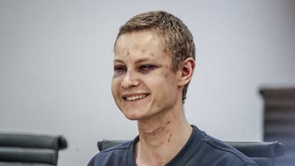 Attaque d'une mosquée : le sourire glacial du jeune homme de 21 ans qui a ouvert le feu