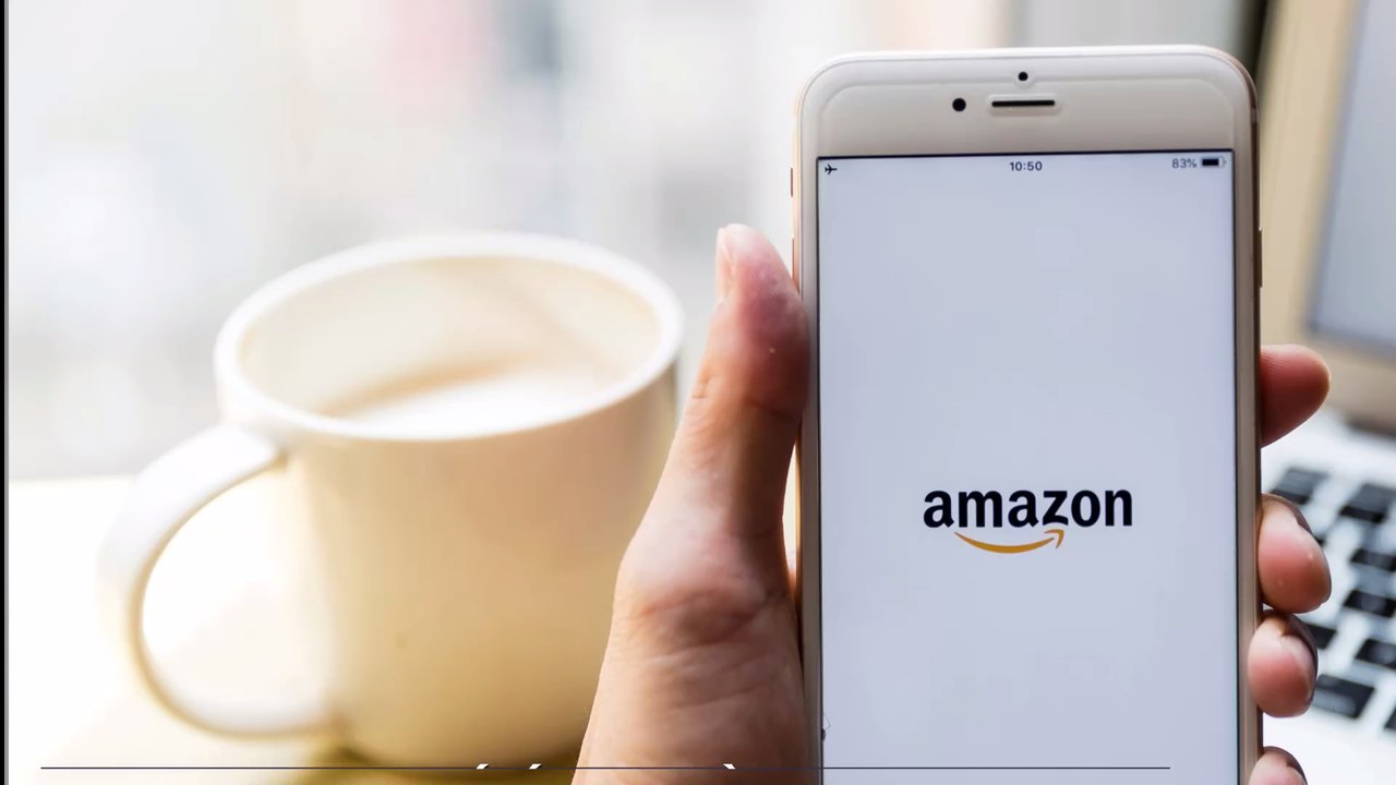 Amazon : Sa fille de deux ans achète un canapé alors qu'elle joue avec son téléphone