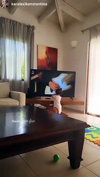 Γιώργος Λιανός: Η κόρη του είναι η μεγαλύτερή του θαυμάστρια- Το επικό βίντεο με τα χειροκροτήματα!