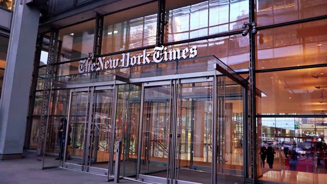 Coronavirus : la Une choc du New York Times en hommage aux victimes du Covid-19