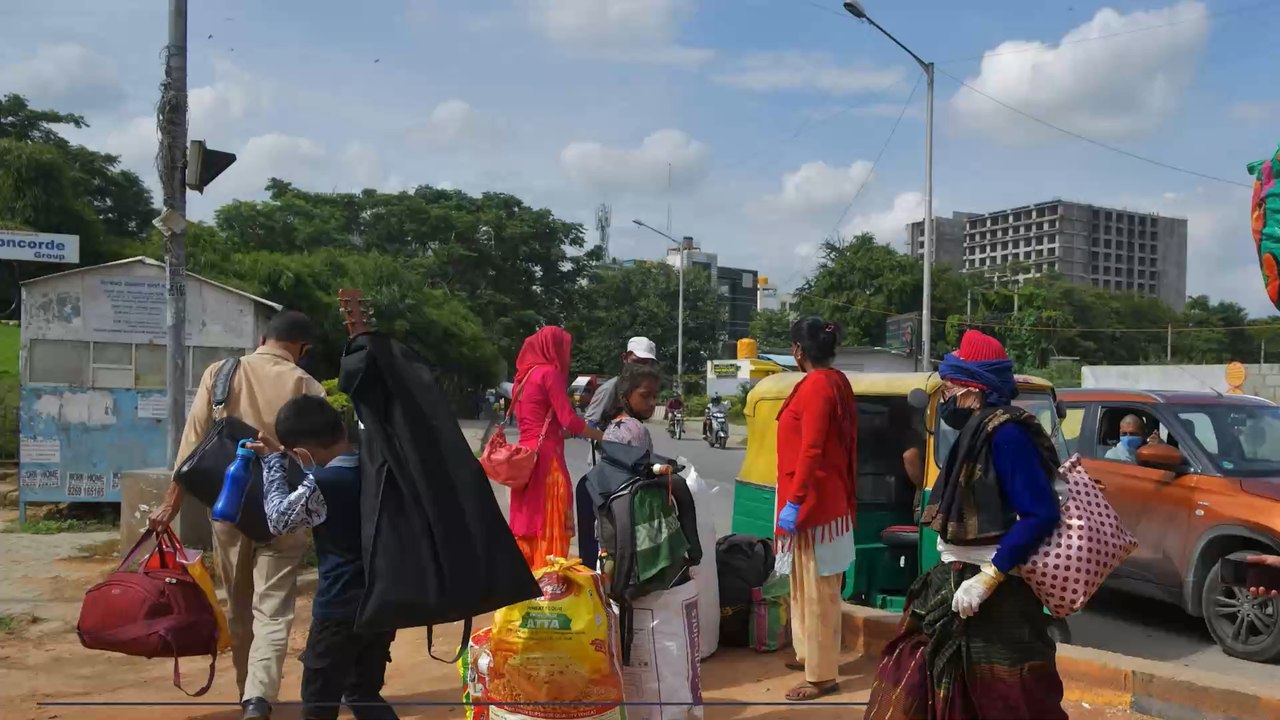 Inde : À 95 ans, Dodda­pal­liah est considéré comme un dieu dans sa ville pour une raison surprenante