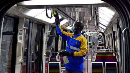 Déconfinement : des lignes du métro parisien bondées le matin du 11 ma