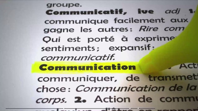 Sexisme : le dictionnaire Larousse accusé d'être misogyne dans ses définitions