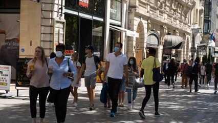 Coronavirus : le port du masque devient obligatoire dans certaines rues de Paris