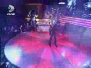 Gülben Ergen - Sürpriz (Beyaz Show)