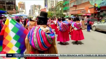 Bolivia: Féminas de sectores populares exigen apoyos para contribuir en reactivación económica