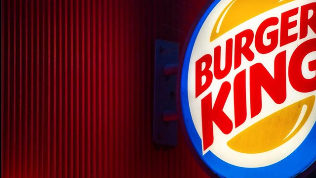 Burger King : le fast-food va offrir un kilo de patates à ses clients français, dès mardi