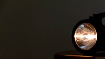 Un black-out en France cet hiver ? Barbara Pompili évoque de possibles "coupures" locales en cas de grand froid