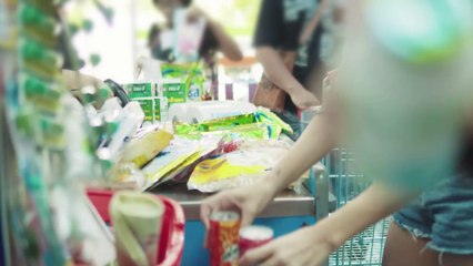 Download Video: Insolite : 160.000 euros volés par deux caissières dans un supermarché de Colmar