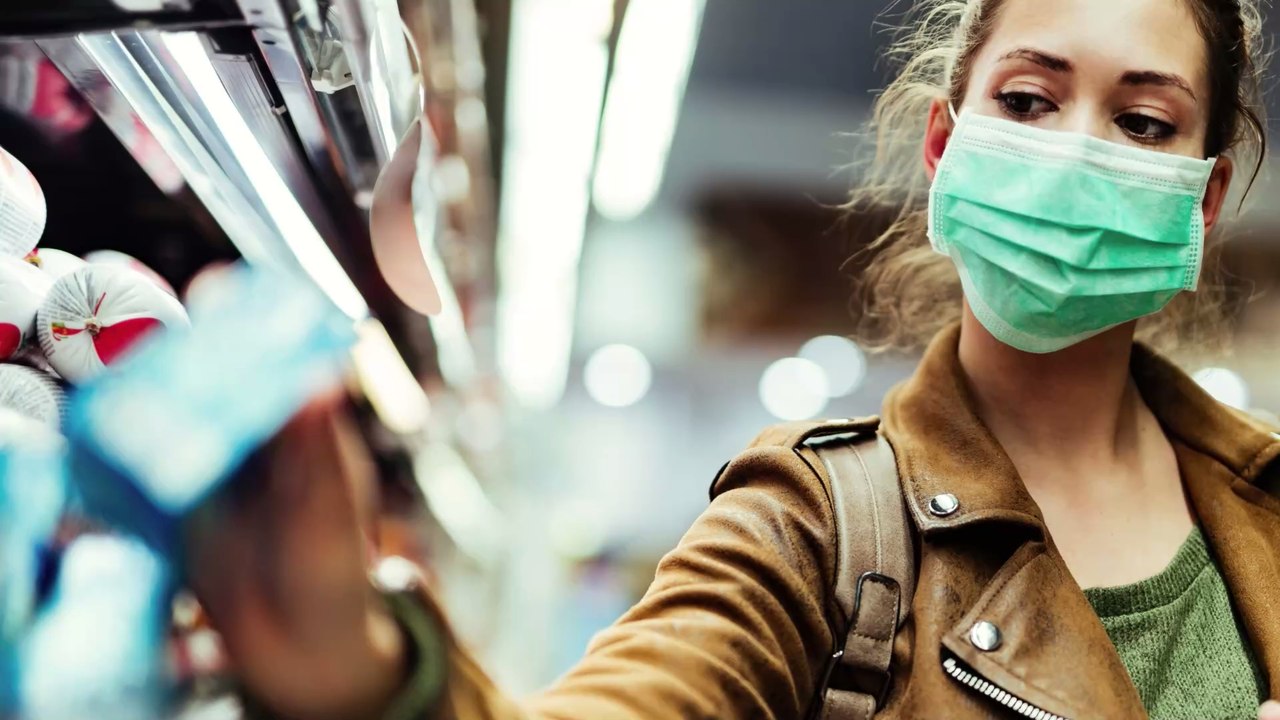Couvre-feu : jusqu'à quelle heure et comment peut-on aller faire ses courses ?