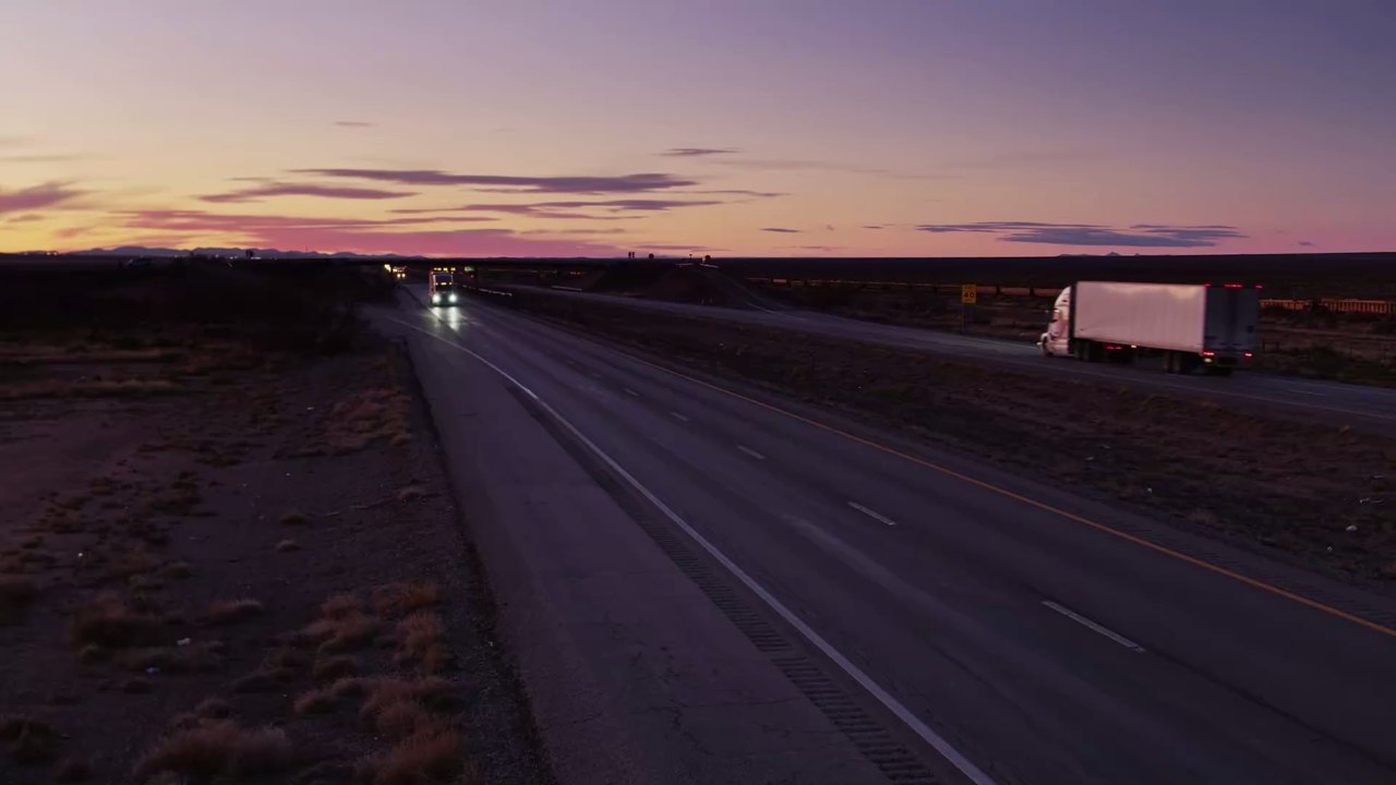 Nice : un camion fou heurte plusieurs véhicules, le conducteur agressé