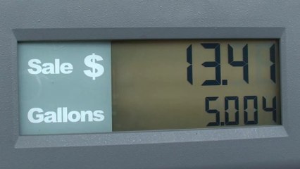 Prix du carburant : Jean Castex annonce des mesures pour aider les Français