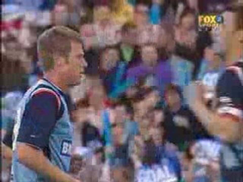 Round 2: Sydney FC V Adelaide United - 2007/08