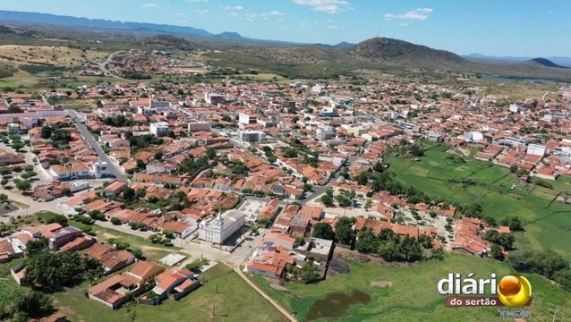 Vereador denuncia que Prefeitura de Piancó estaria pagando alugueis de imóveis sem utilizá-los