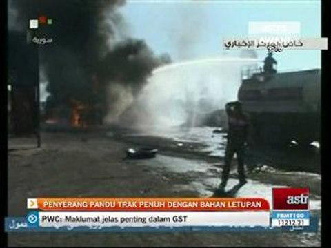 Penyerang pandu trak penuh dengan bahan letupan