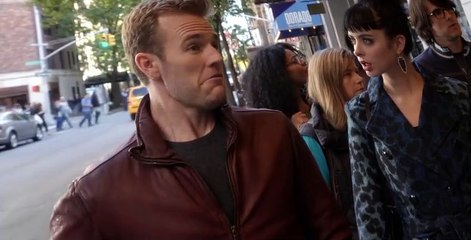 Don't Trust the B---- in Apartment 23 S02 E11