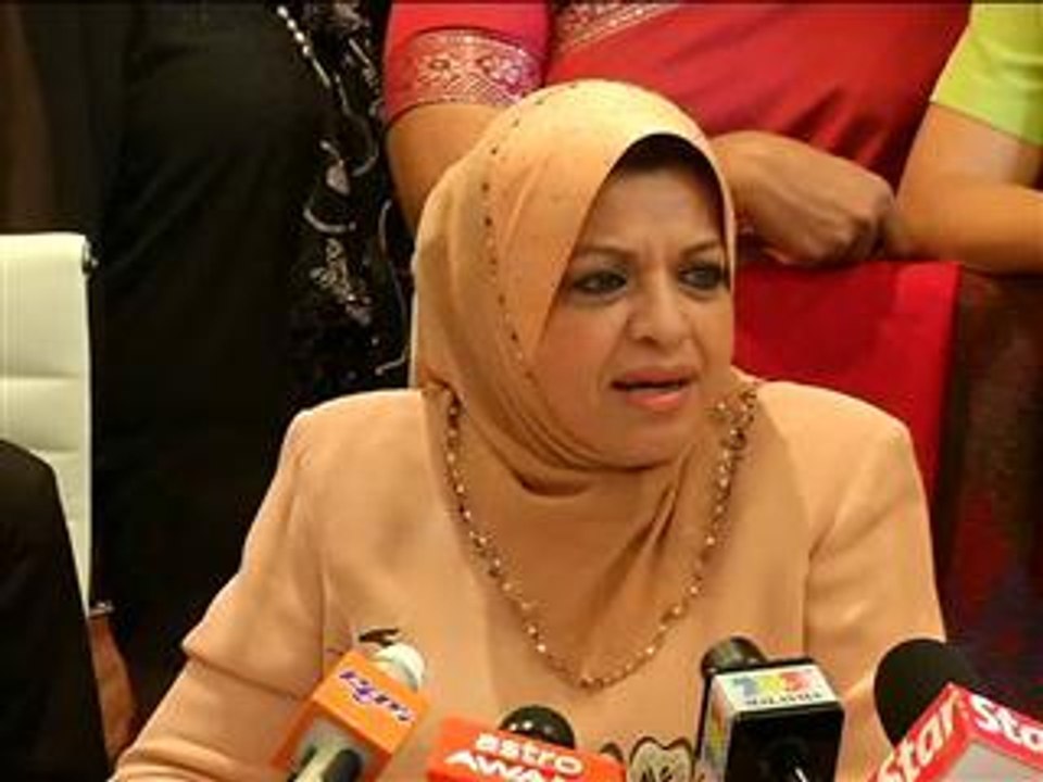 Shahrizat nafi dakwaan dua pencabarnya