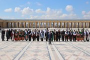 Türkmen Alevi Bektaşi Vakfından Anıtkabir'e ziyaret
