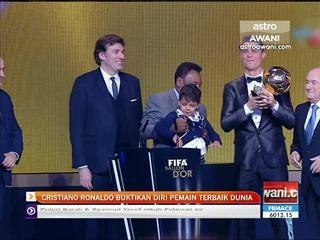 Cristiano Ronaldo pemain terbaik dunia