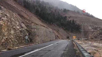 Son dakika haberi | Artvin'de heyelan anı kamerada