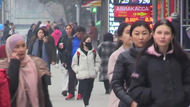Kırgızistan'dan finans kurumlarına dolar çıkarma yasağı