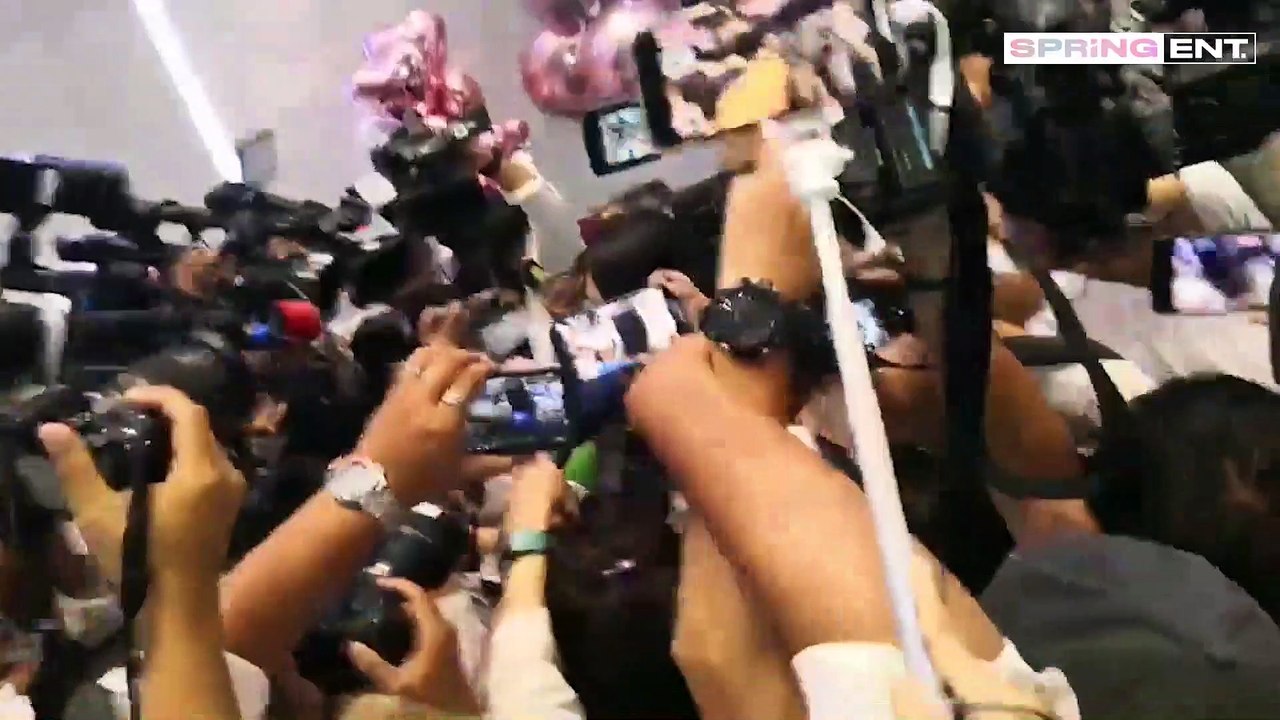 คลิปแซน วิศาพัช 1 ใน 5 คนบนเรือ โผล่ร่วมพิธีไว้อาลัยวันที่สอง แตงโม นิดา