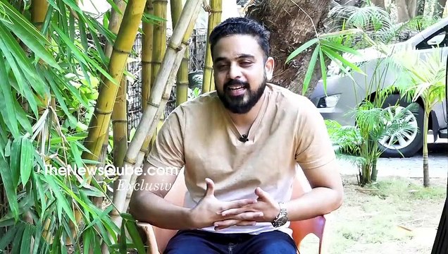 Director Radha Krishna Reaction On Radhe Shyam Comparing With Titanic Prabhas NewsQube