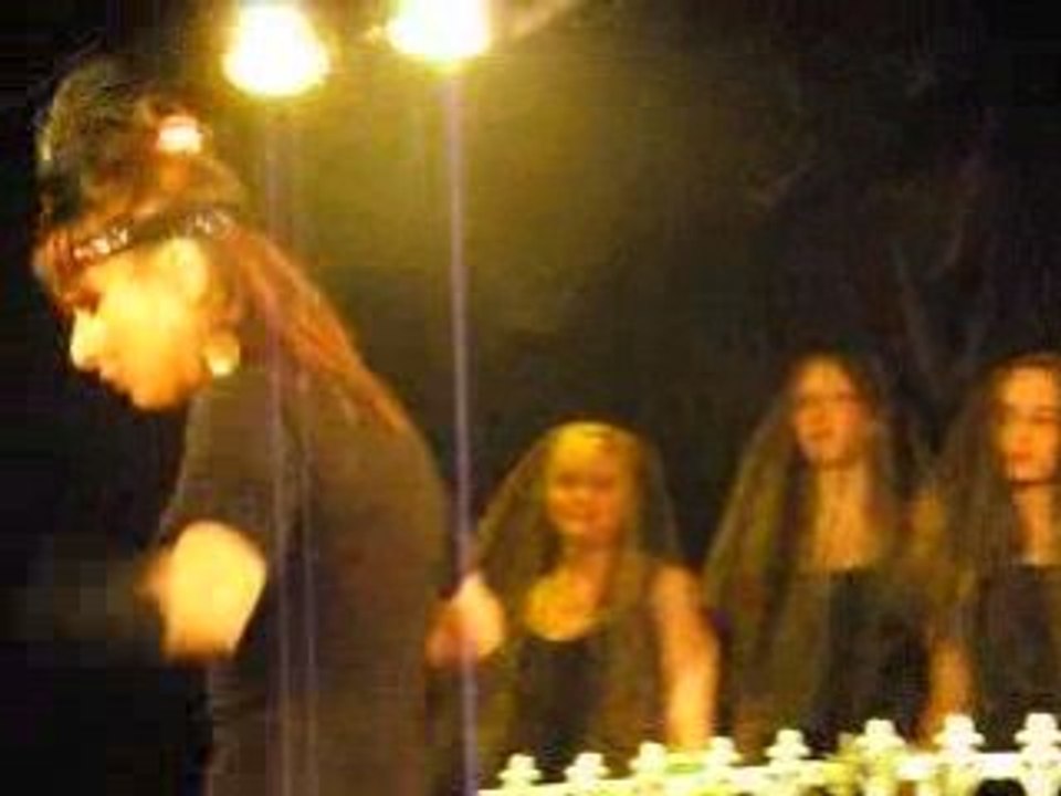 Nina Valeri=Starlette