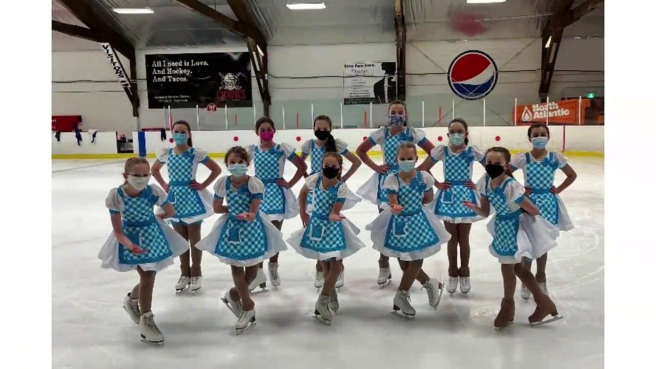 Adult III & Adult II - SCNL Provincial Synchronized Skating Championships (8)