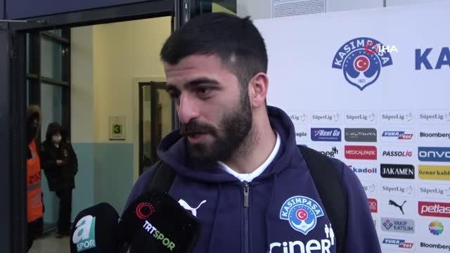 Umut Bozok: Milli Takım formasını giymek istiyorum