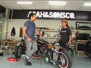 In Gear (S4E11) - Skateboard legend does kustom bikes. Abah & Son Co with Pa'Din