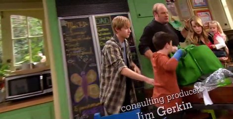 Good Luck Charlie S02 E06