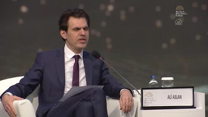 Antalya Diplomasi Forumu'nda, "Çoktaraflılığı canlandırmak: BM ve ötesi" konulu panel düzenlendi