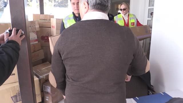 Bodrum'da Ukrayna için toplanan yardım malzemeleri İstanbul'a gönderildi