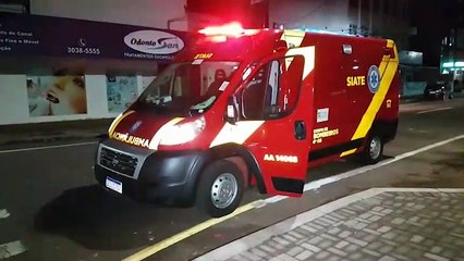 Adolescente de 17 anos fica ferida em acidente de trânsito no Centro de Cascavel