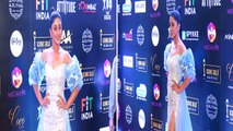 Shivangi Joshi दिखी Iconic Gold Awards 2022 पर बेहद स्टाइलिश; Watch video | FilmiBeat