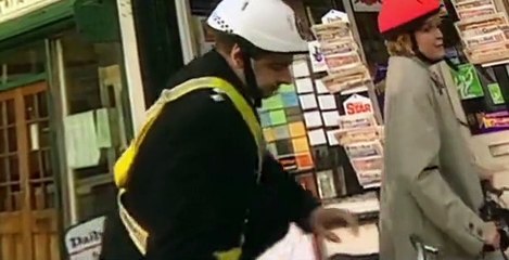 The Thin Blue Line S01 E04